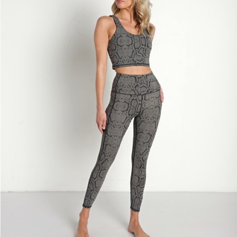 Varley Womens Let’s Go Pocket 25" Legging Olive Snake Print Size Small